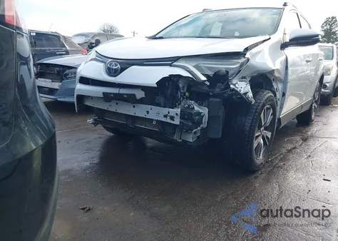 2018 Toyota Rav4 Xle из США, поврежденный, VIN 2T3WFREV3JW405980